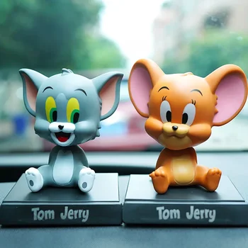 Tom si Jerry Figura Anime Masina Ornament de Desene animate Tom Jerry se Agită Model de Păpușă Decor Auto Consola de Interior Accesorii de Acțiune Figura